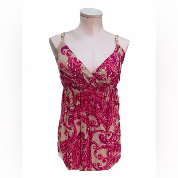 Derek Heart Tops - Women’s Pink Paisley V-Neck Top